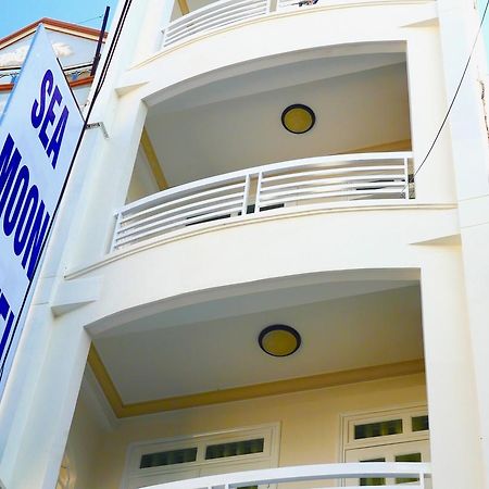 Sea Moon Hotel На Транг Екстериор снимка
